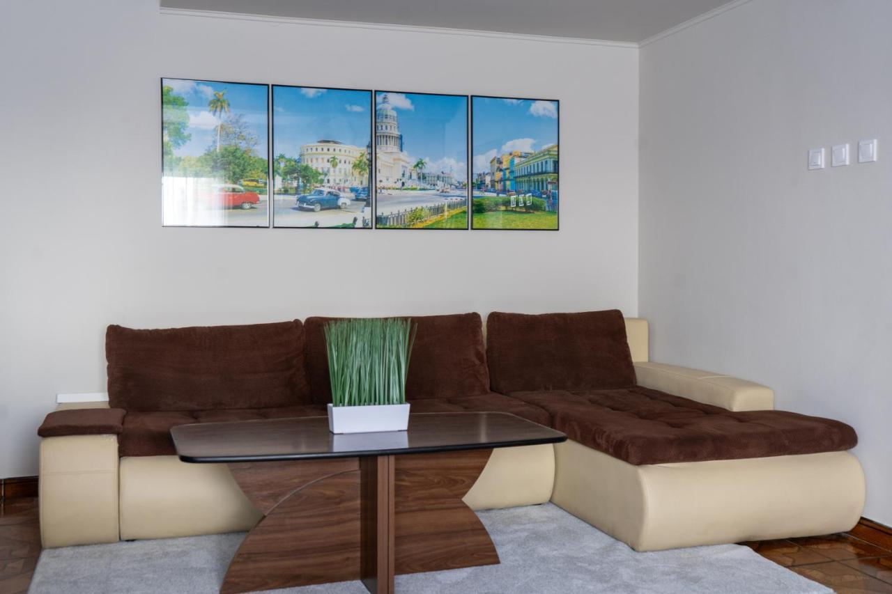 Apartament Mootoo Flat One *